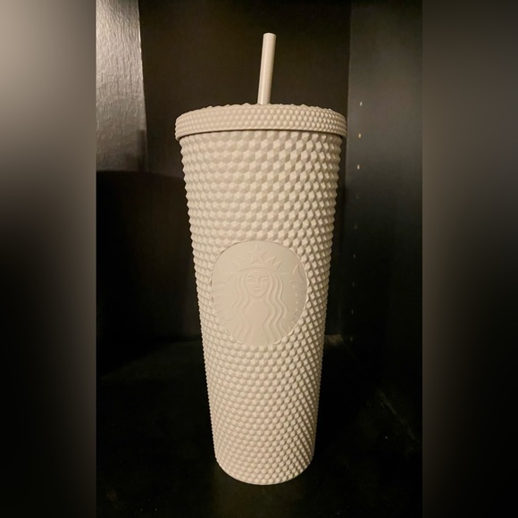 Starbucks NWT LATAM Matte Grey 24oz Studded Tumbler - Picture 5 of 8